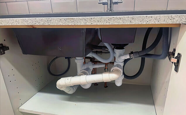 https://blockeddrainsnollamara.com.au/uploads/2025/07/blocked-sink-20688.jpg